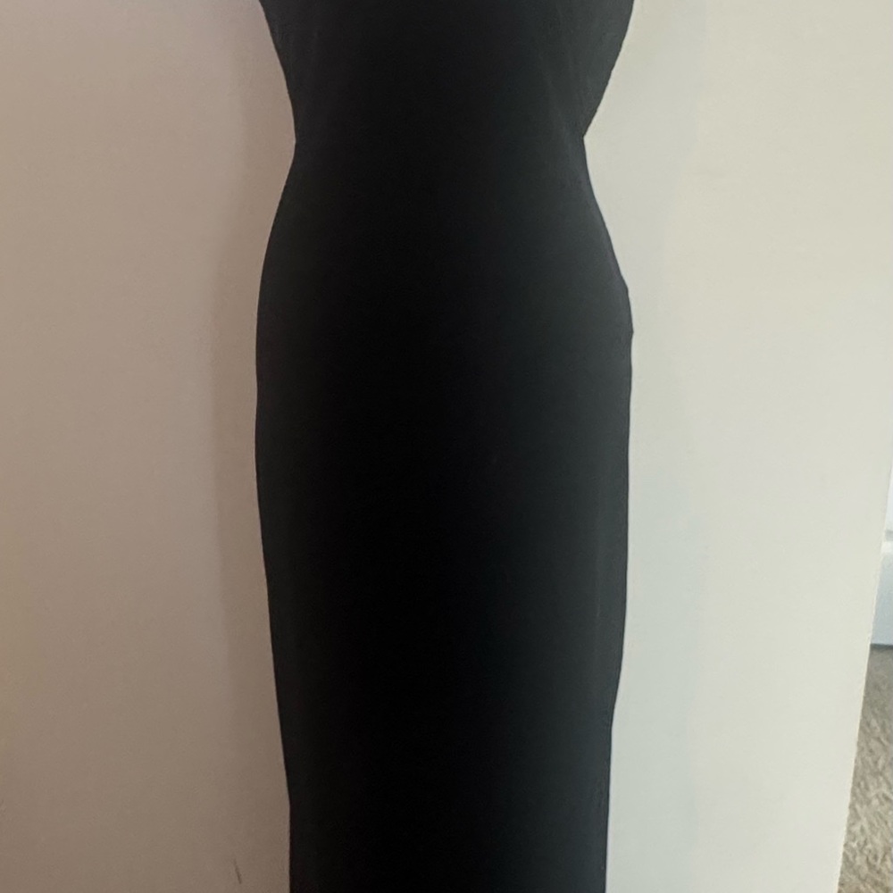 Elegant Black Maxi Dress